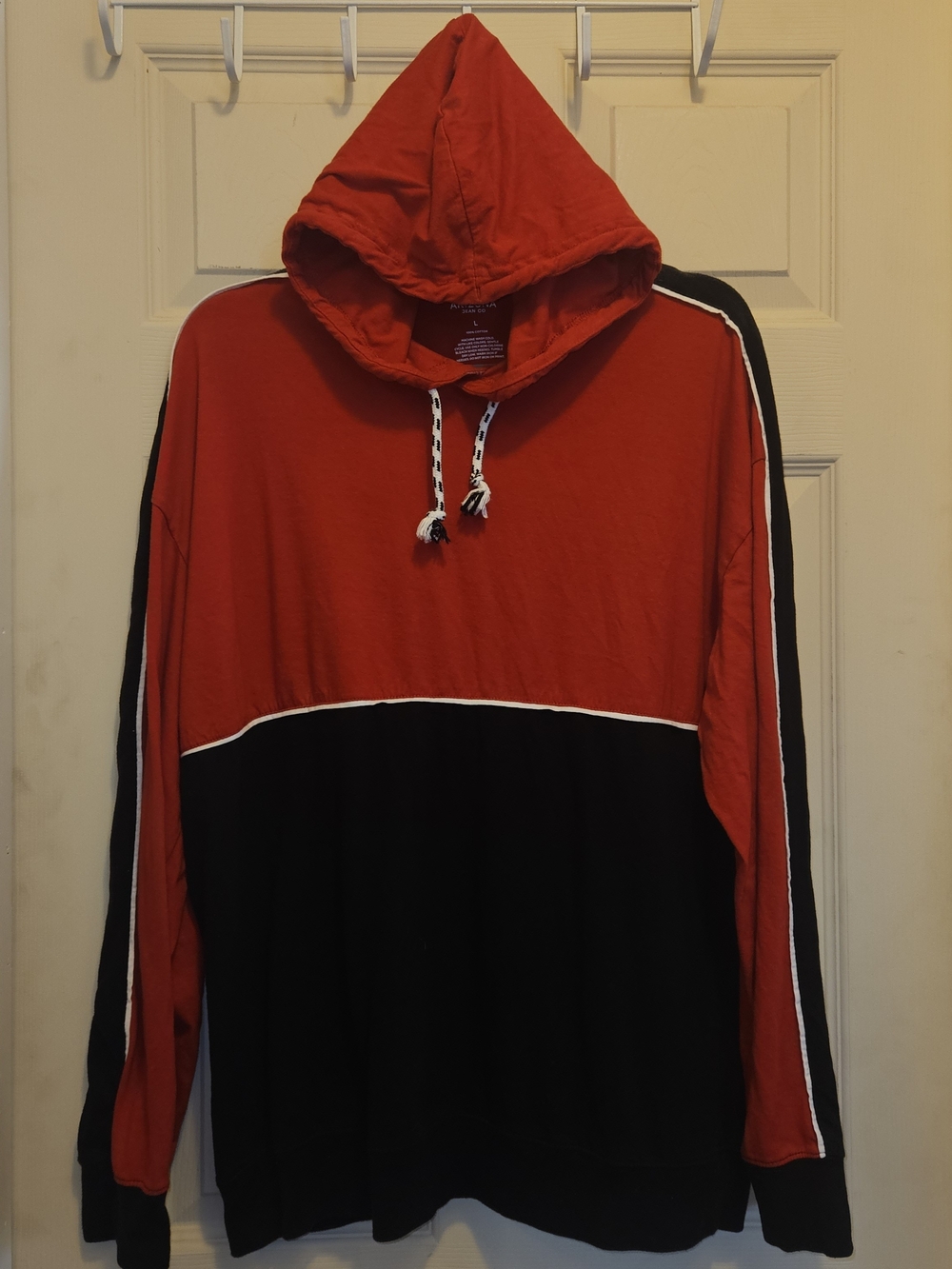 Red and Black Hooded Pullover Sweatshirt - Men's Casual Hoodie
